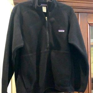 Patagonia Half Zip Fleece Pullover.